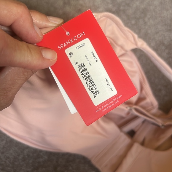 NWT SPANX LOW PROFILE Women's Minimizer Bra - - Picture 6 of 6